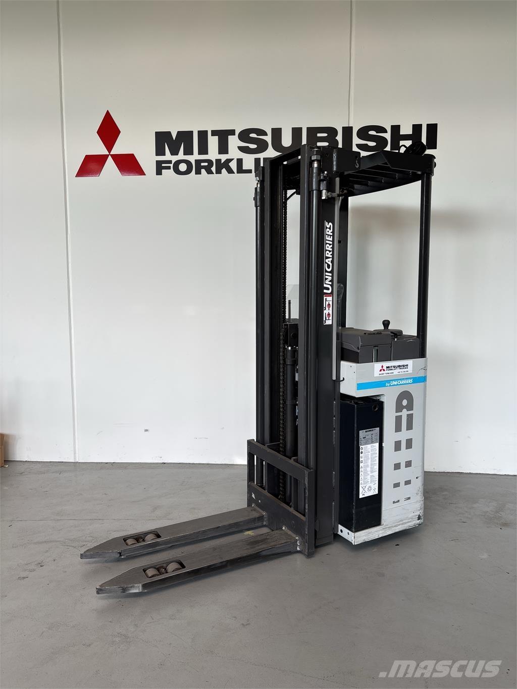 Atlet AJN160 شاحنات مناولة ذاتية الدفع