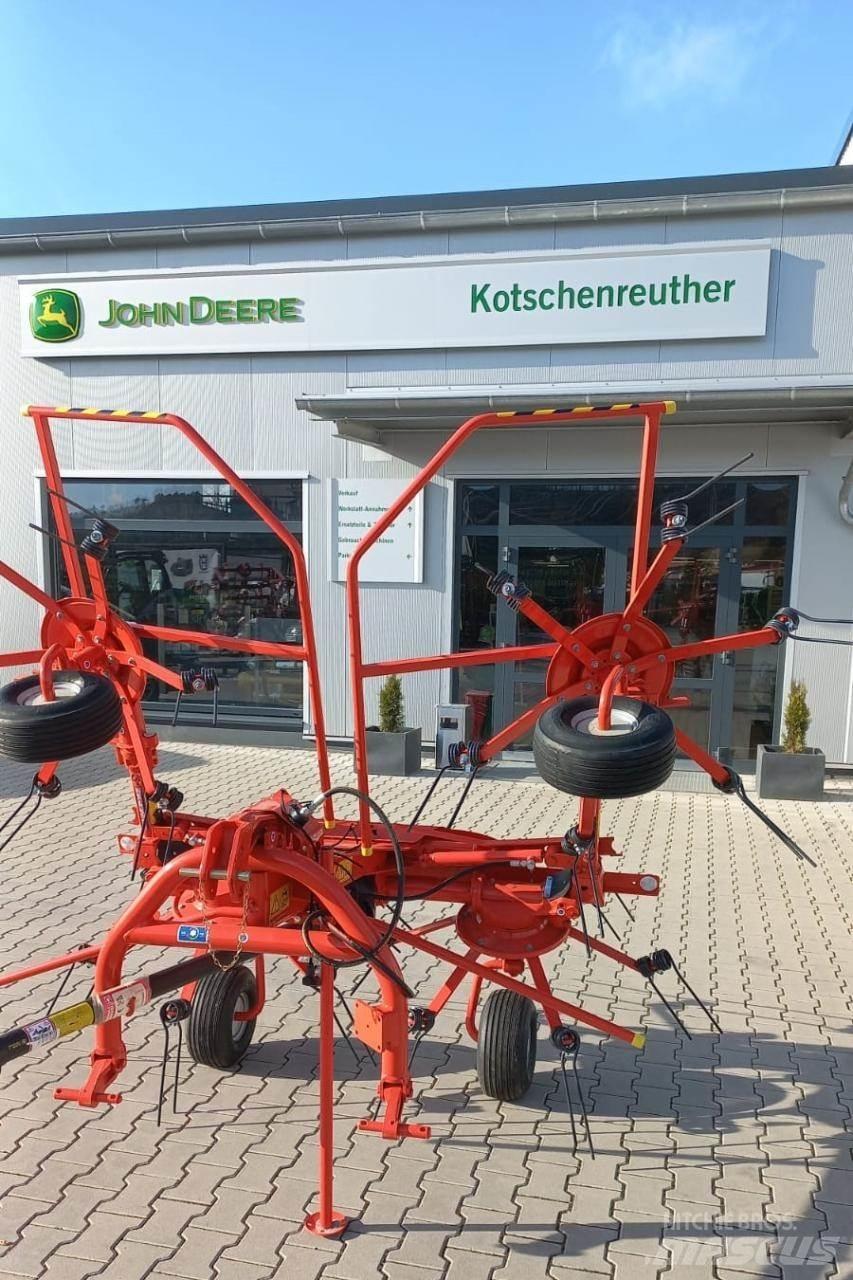 Kuhn GF 422 مكابس وميبسات التبن