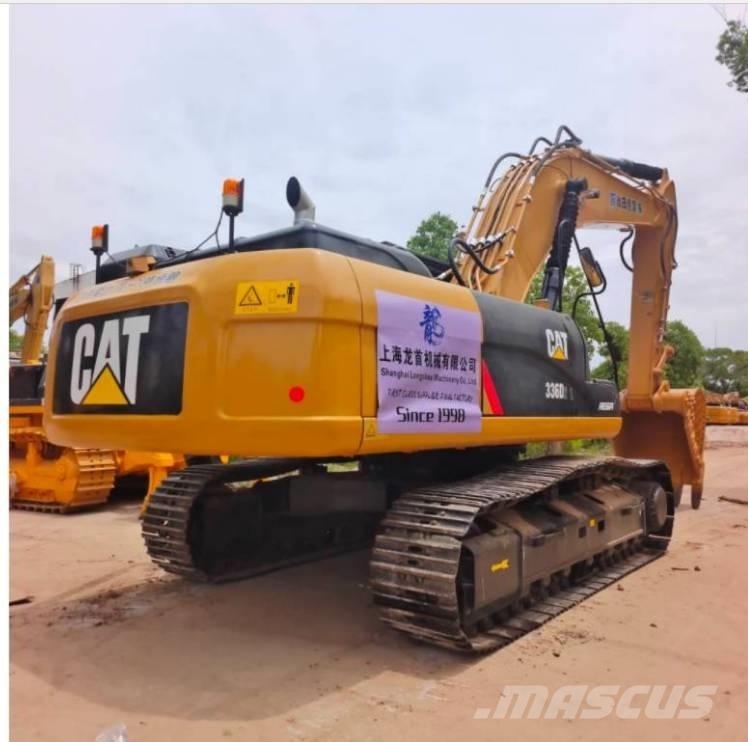 CAT 336 D حفارات زحافة
