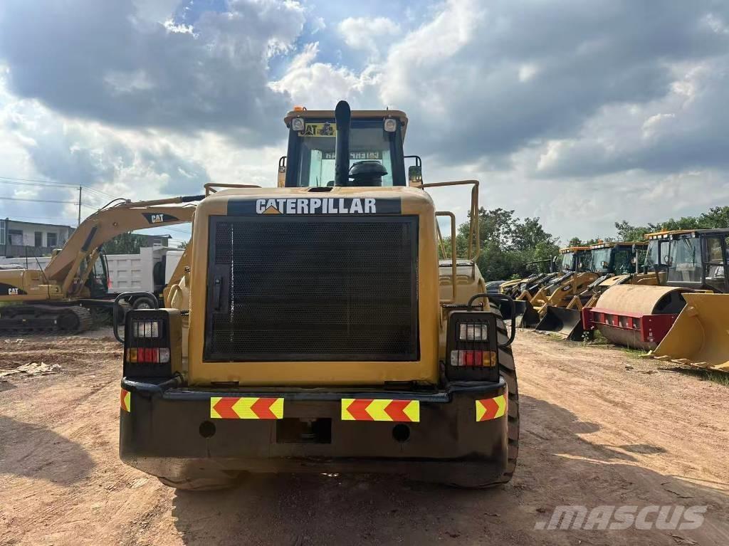 CAT 966 H لوادر بعجل