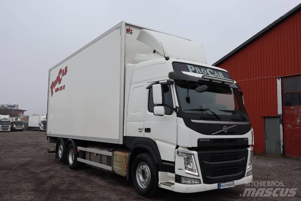 Volvo FM Serie 2595 شاحنات ذات هيكل صندوقي