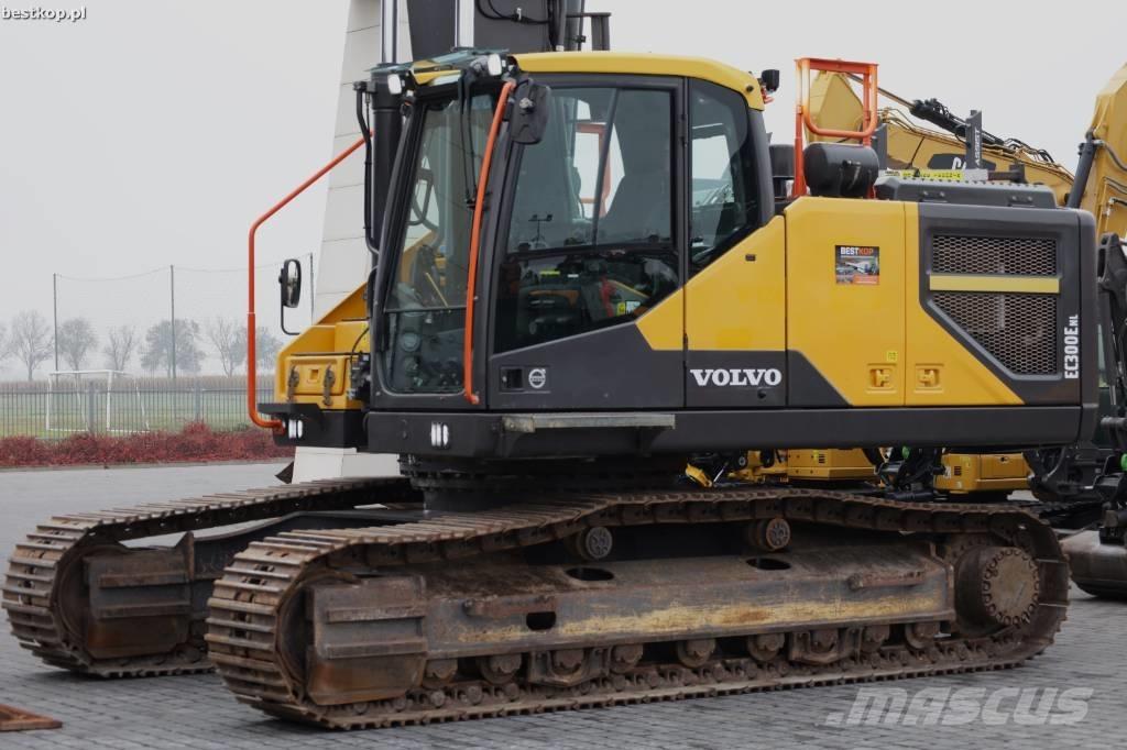 Volvo EC 300 E NL حفارات زحافة