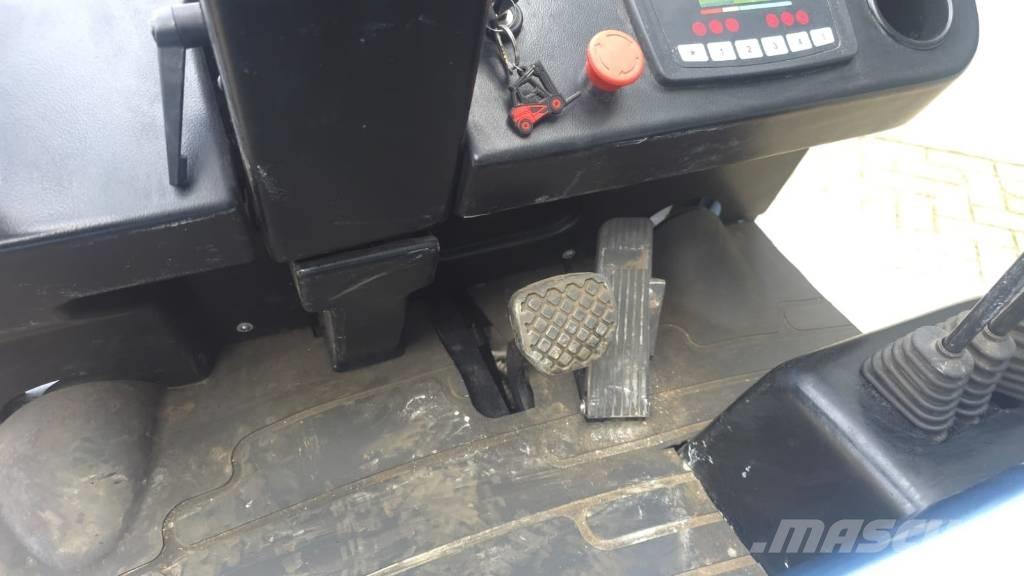 Royal E15 شاحنات ذات رافعات شوكية تعمل بالكهرباء