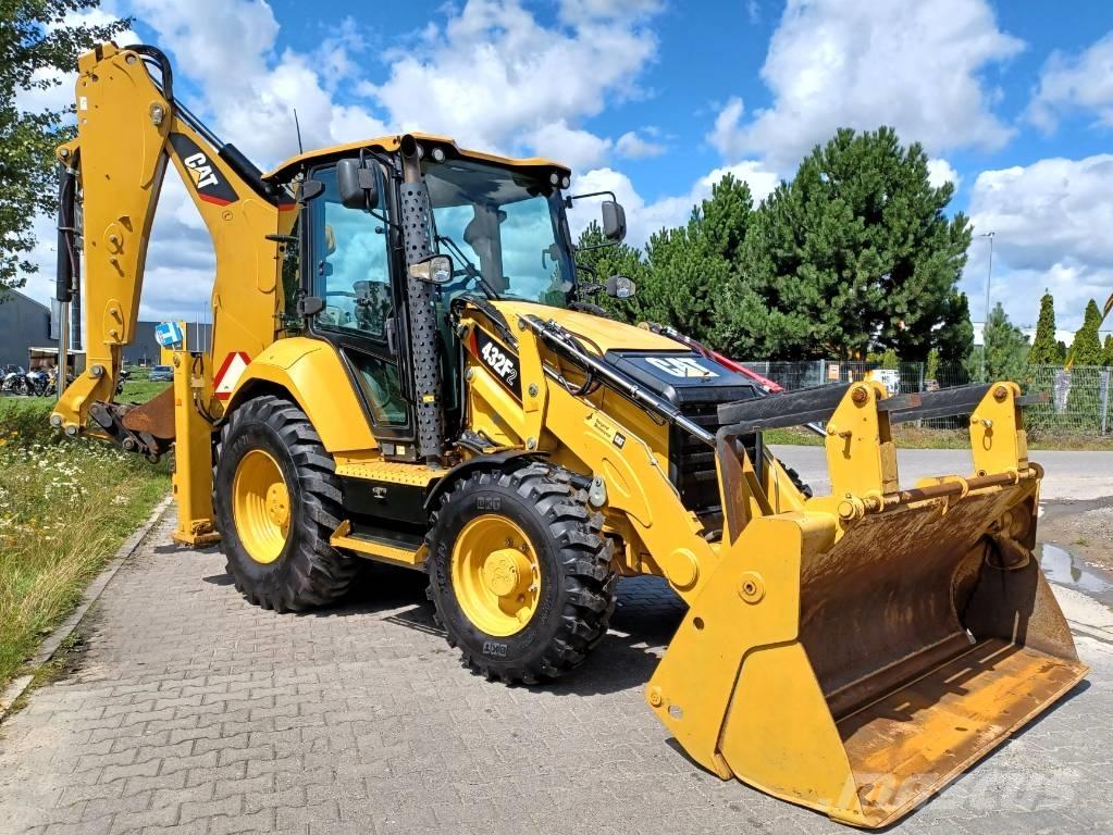CAT 432 F لوادر ذات جرافات عكسية