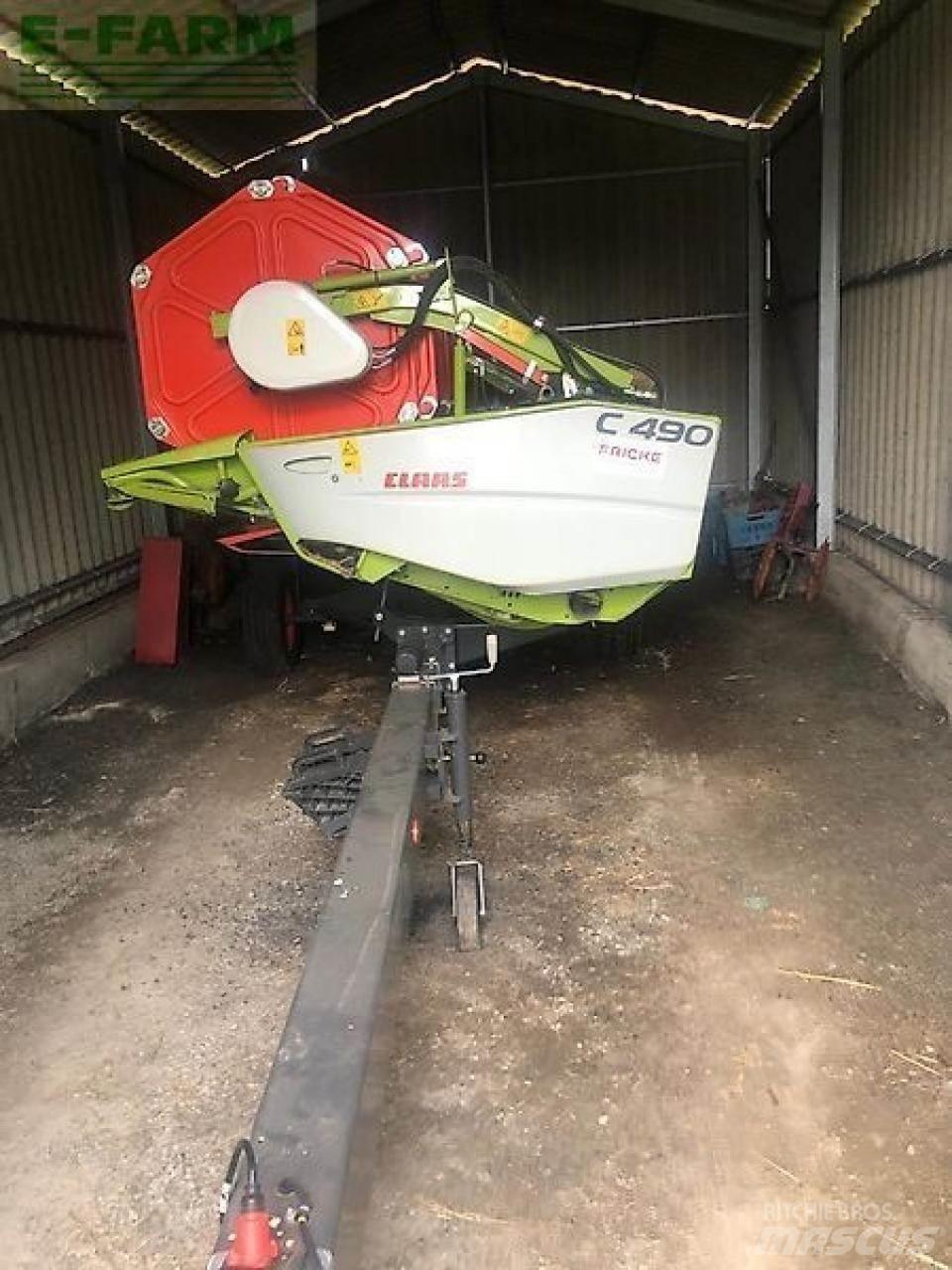 CLAAS avero 240 حصادات