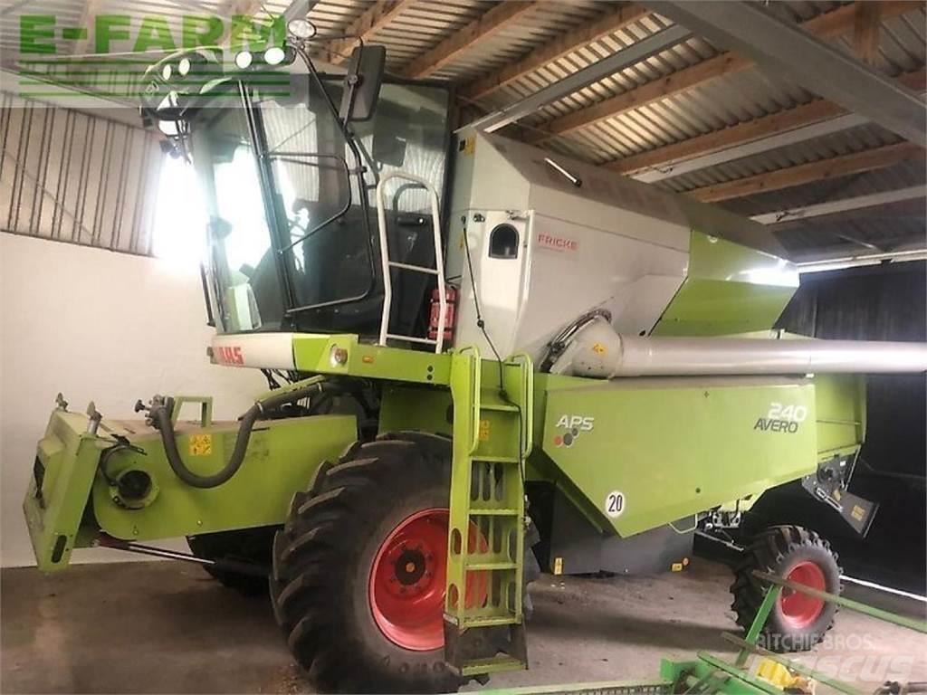 CLAAS avero 240 حصادات