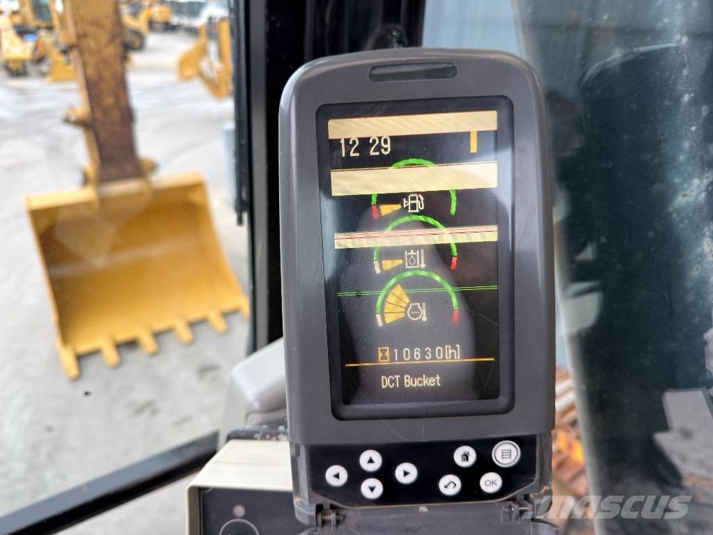 CAT 321D LCR حفارات زحافة