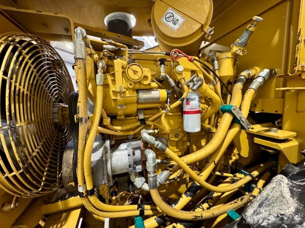 CAT CS 563 C مداحل أحادية الأسطوانة