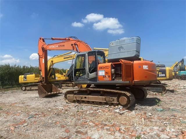 Hitachi ZX 240-3 حفارات زحافة
