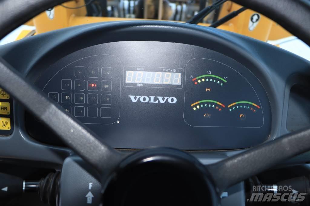 Volvo L35B PRO لوادر بعجل