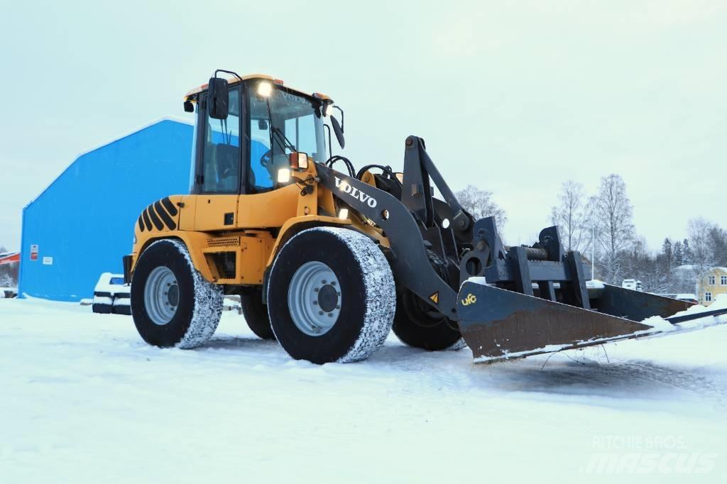 Volvo L35B PRO لوادر بعجل