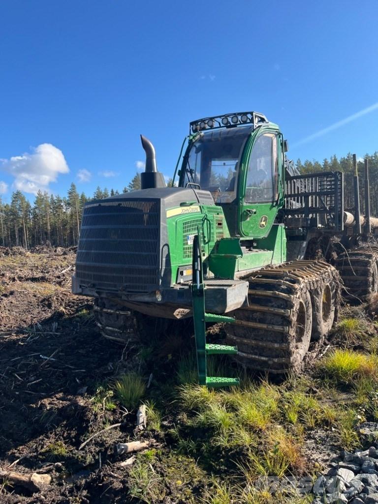 John Deere 1510G شاحنات