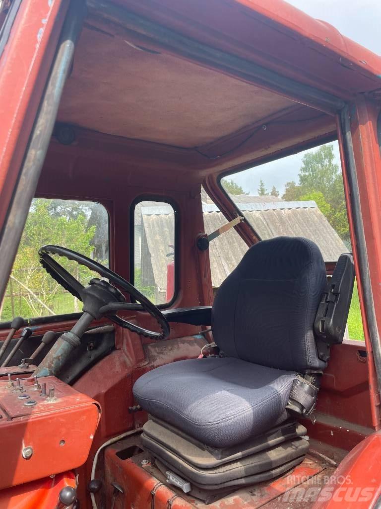 MTZ 82 الجرارات