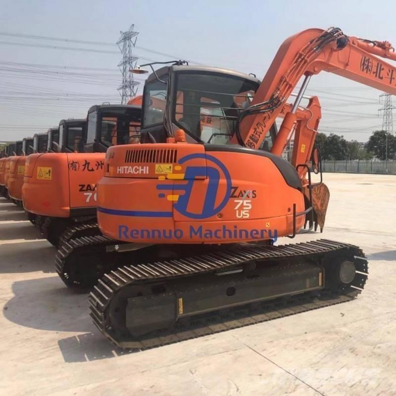 Hitachi ZX 75 US حفارات زحافة