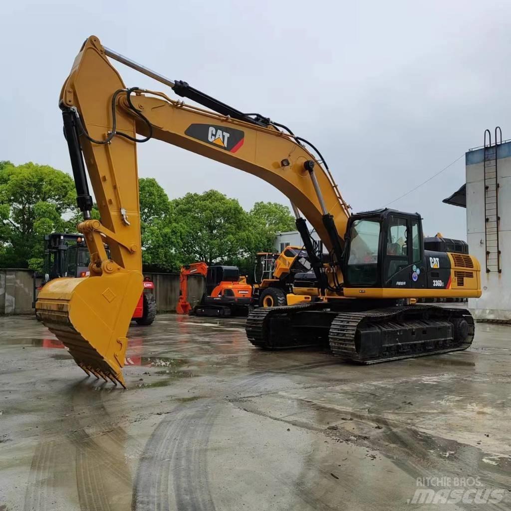 CAT 336D2 حفارات زحافة