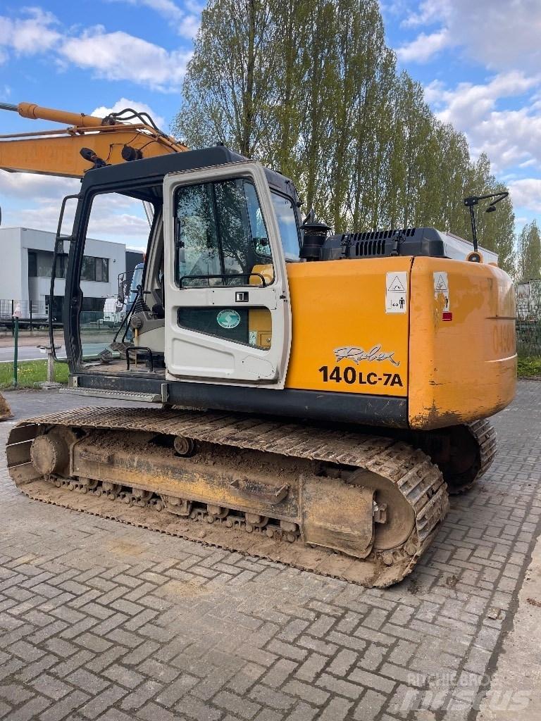 Hyundai 140lc-7a حفارات زحافة