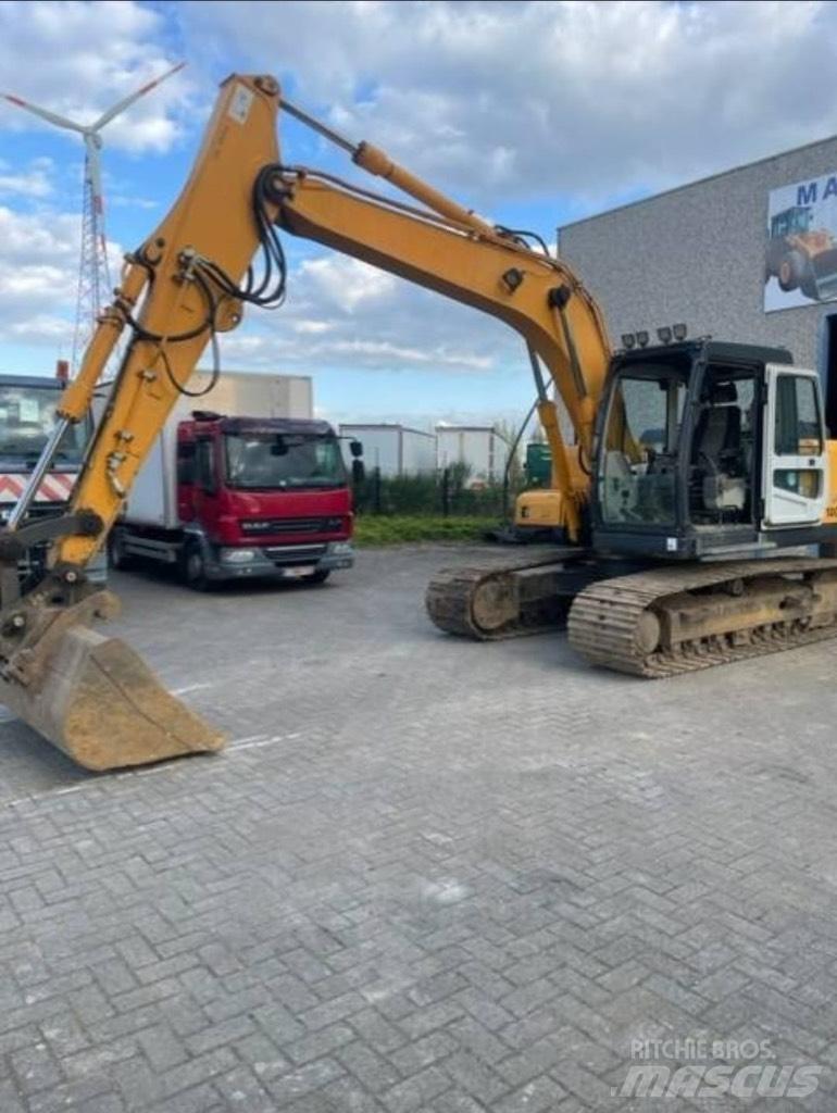 Hyundai 140lc-7a حفارات زحافة