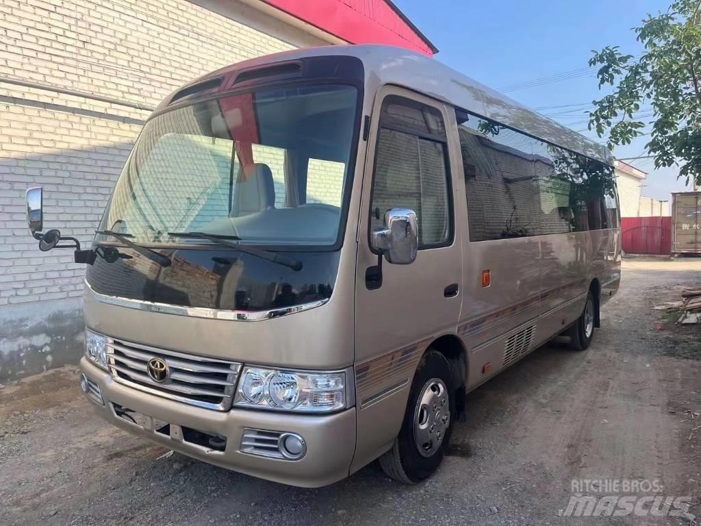 Toyota Coaster Bus حافلة صغيرة