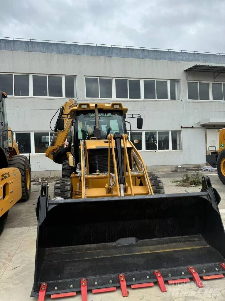 CAT 420 F لوادر ذات جرافات عكسية