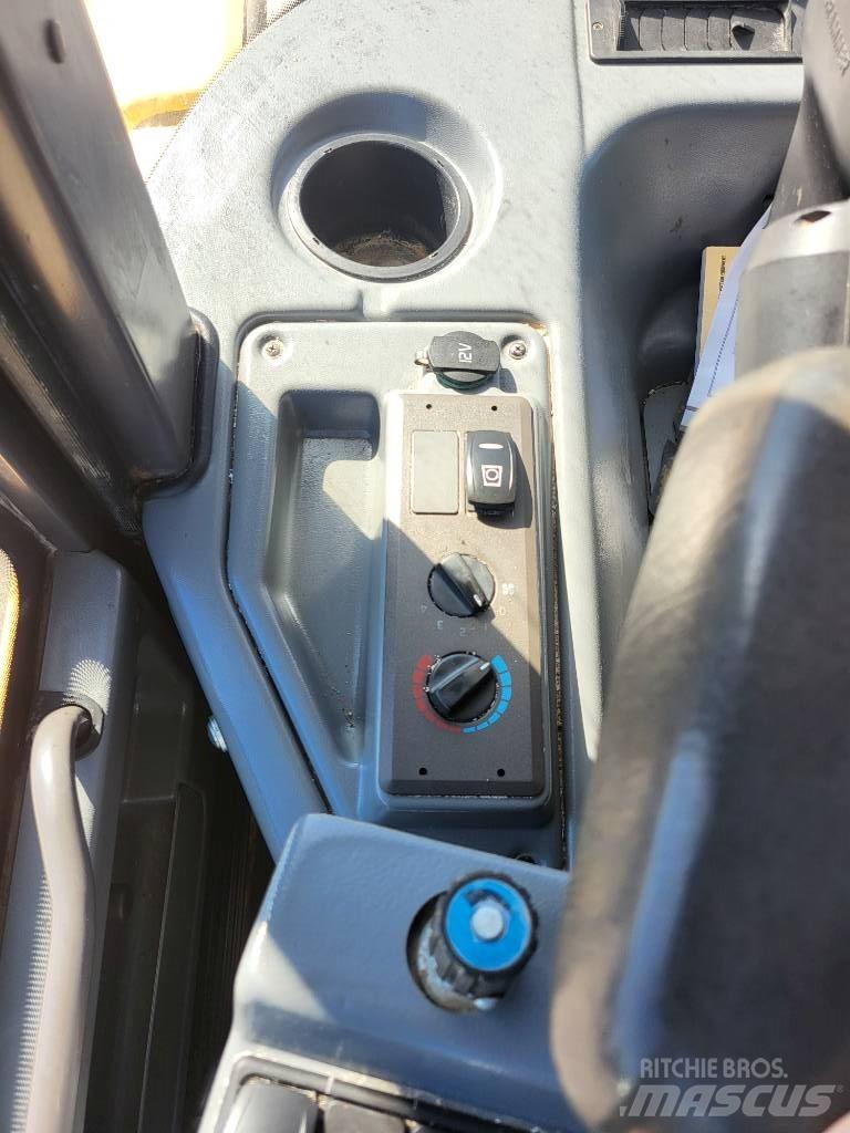 Volvo L 30 G لوادر بعجل