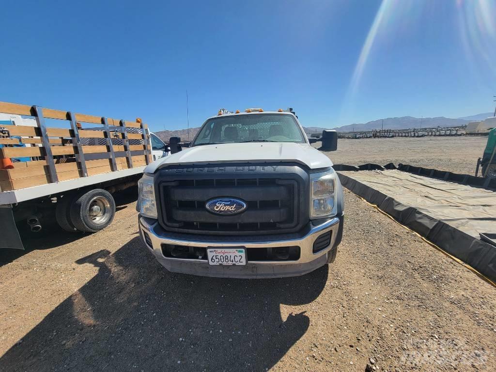 Ford F 550 XL مركبات الأغراض العامة