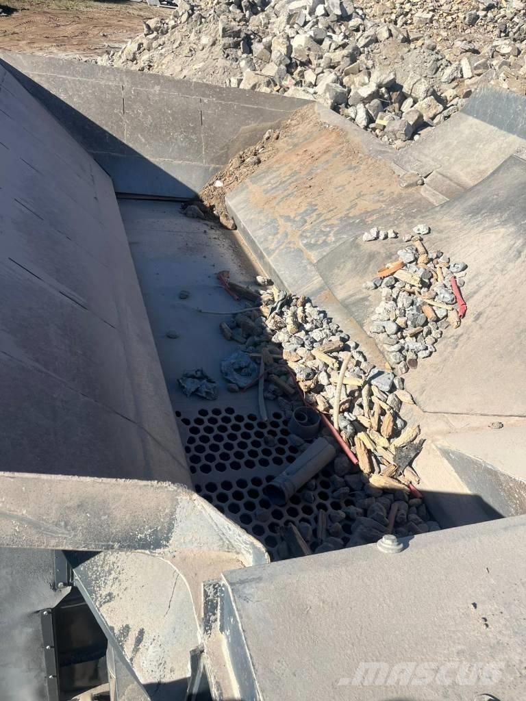 Keestrack R3e جراشات