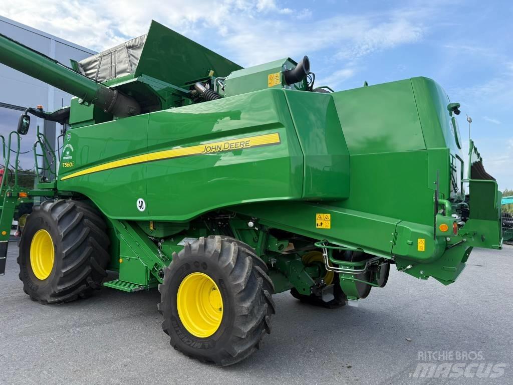 John Deere T 560 i حصادات