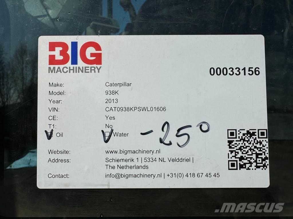 CAT 938K لوادر بعجل