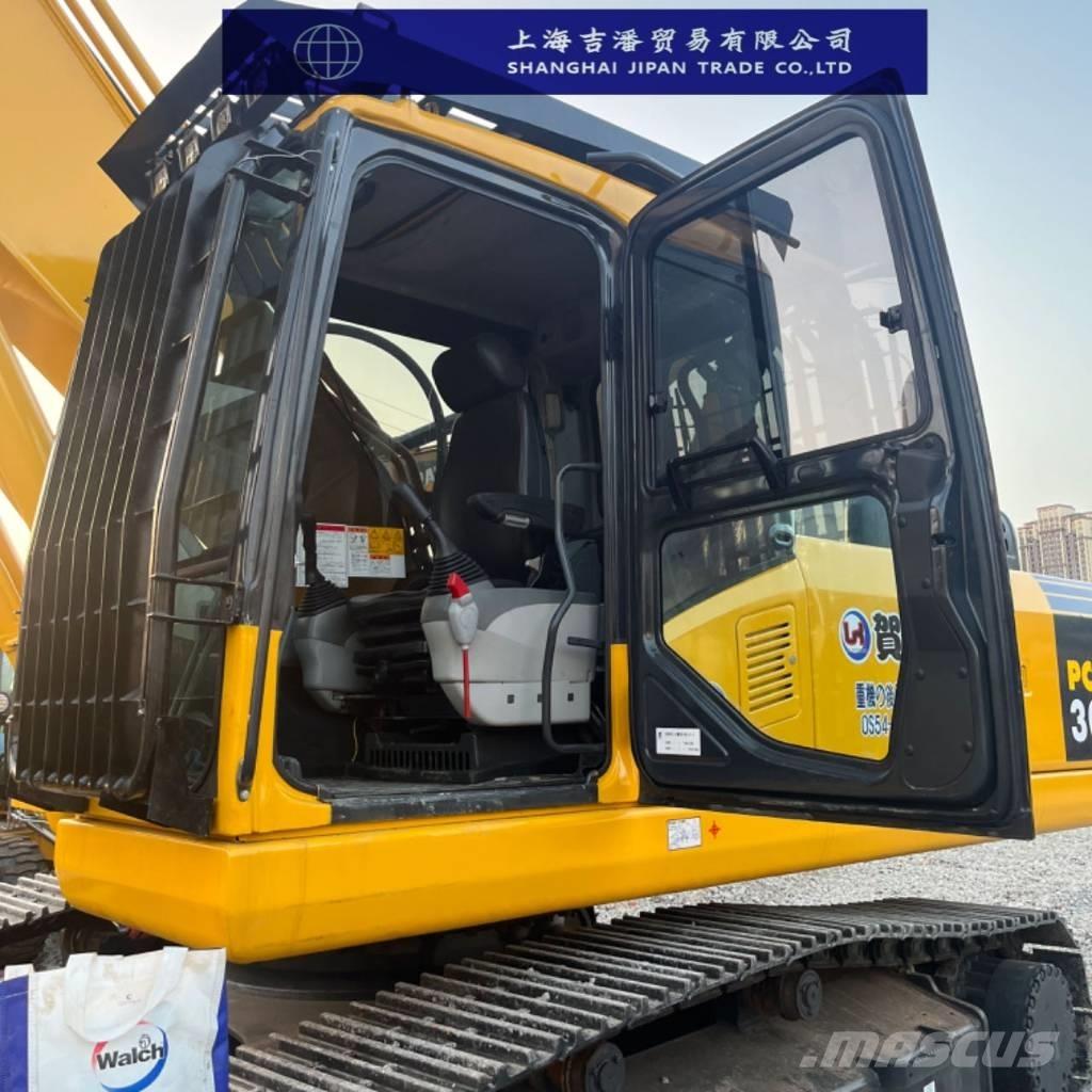 Komatsu PC 300 حفارات زحافة