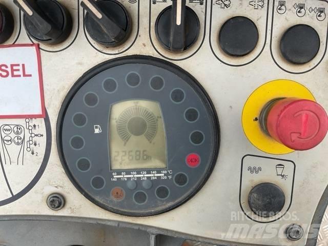 Bomag BW 135 AD-5 مداحل ثنائية الاسطوانة