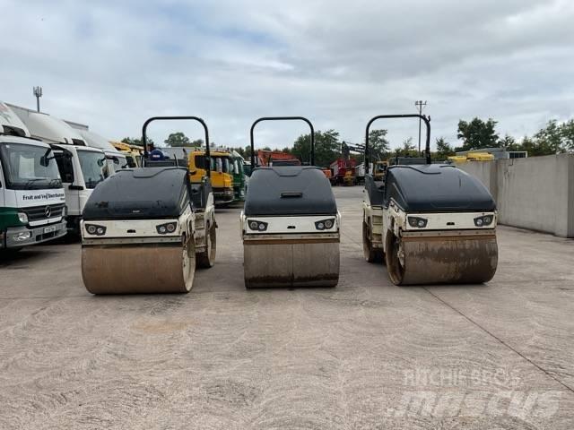 Bomag BW 135 AD-5 مداحل ثنائية الاسطوانة