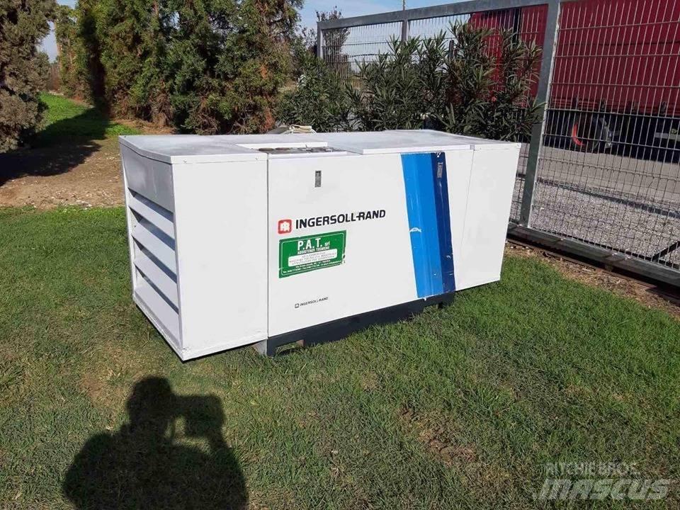 Ingersoll Rand 2.3 L مكابس