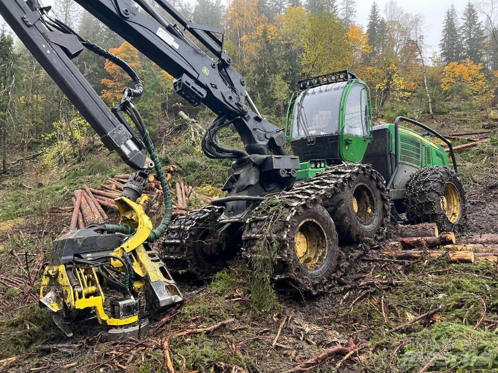 John Deere 1270 E حصادات