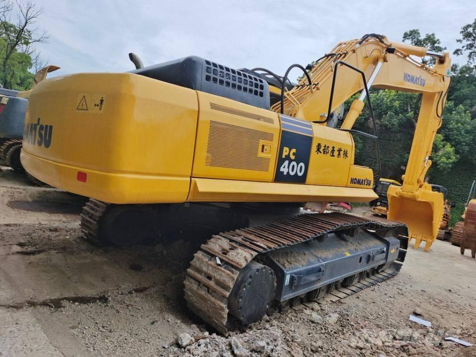 Komatsu PC 400 LC-8 حفارات زحافة