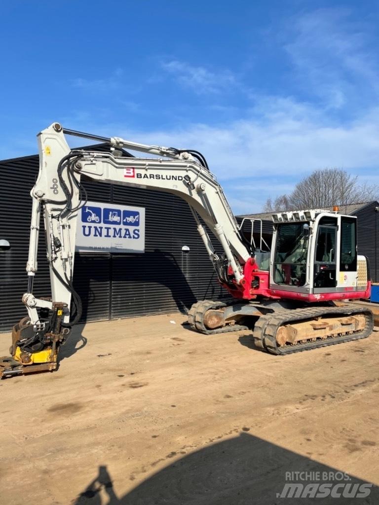 Takeuchi TB 1140 حفارات زحافة