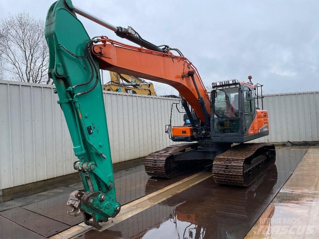 Doosan DX 225 LC-5 حفارات زحافة