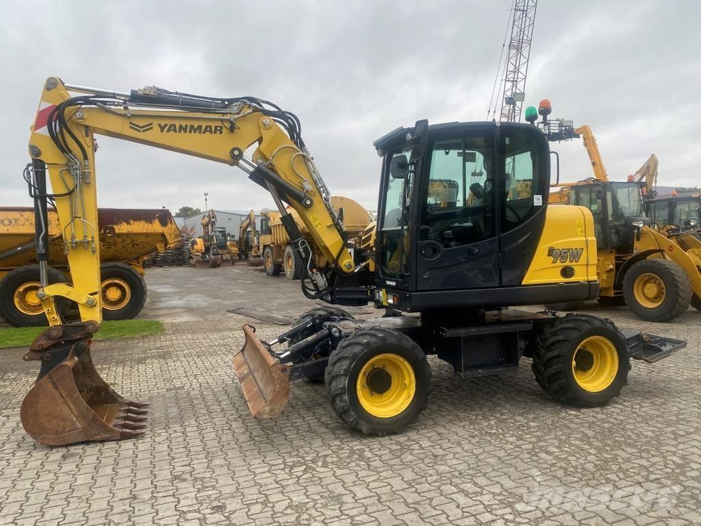 Yanmar B95w NVT حفارات بعجل