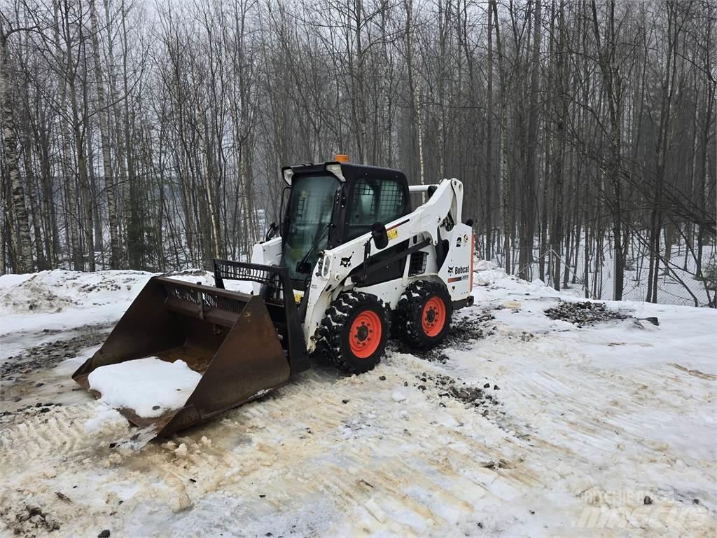 Bobcat S590 لوادر انزلاقية التوجيه