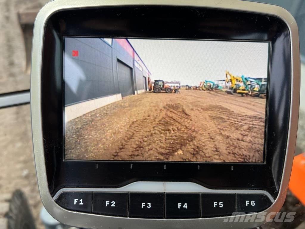 Doosan DX 160 W-3 حفارات بعجل