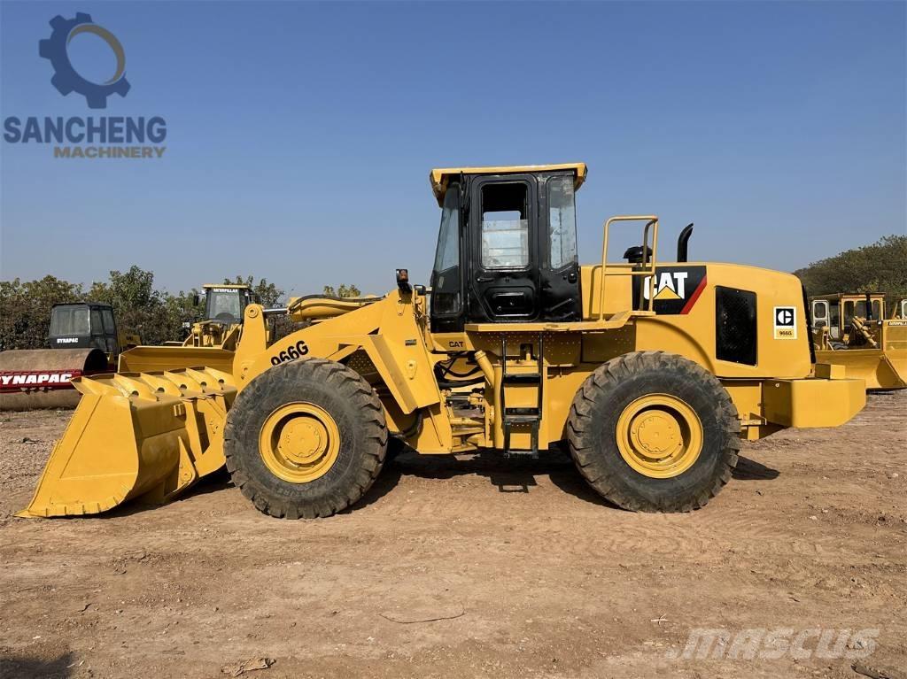 CAT 966 G لوادر بعجل