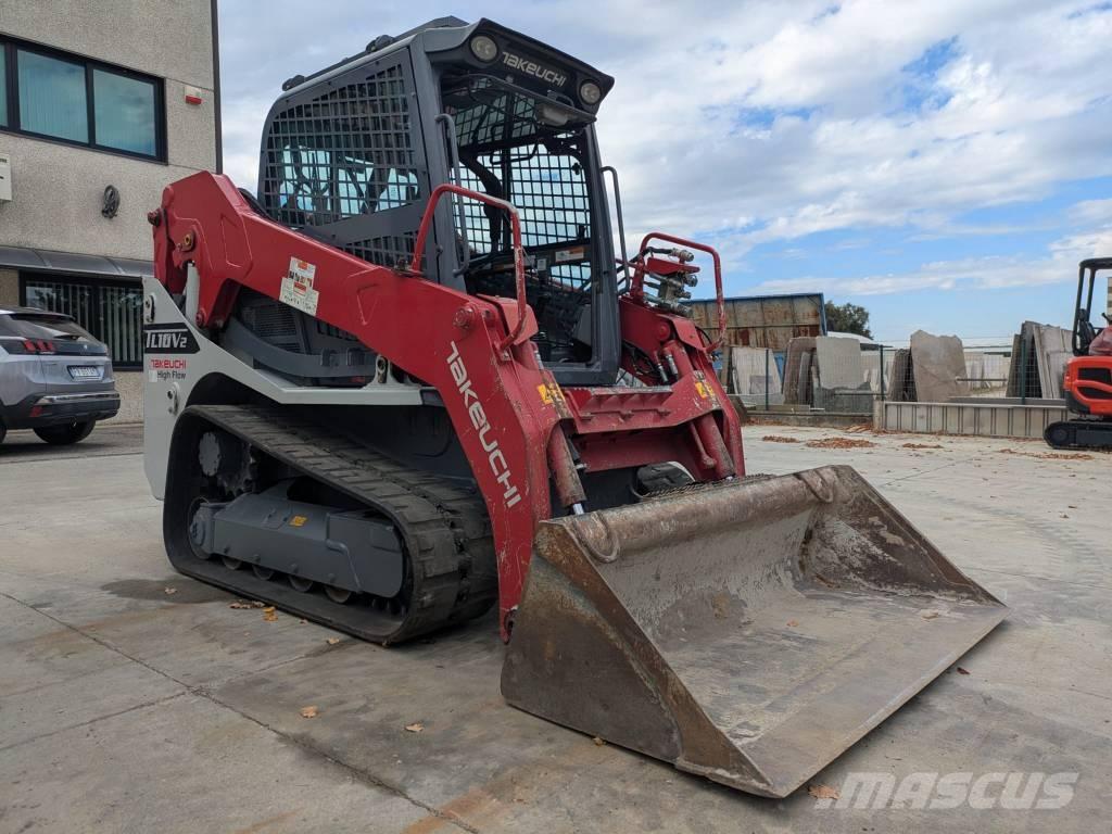 Takeuchi TL10v2 لوادر انزلاقية التوجيه