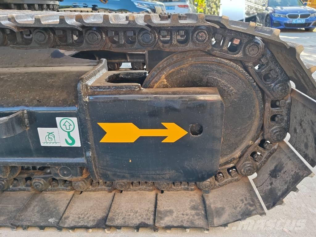 CAT 312D حفارات زحافة