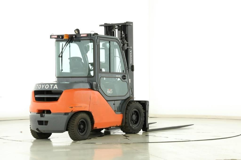 Toyota 40-8-FD-50-N شاحنات الديزل