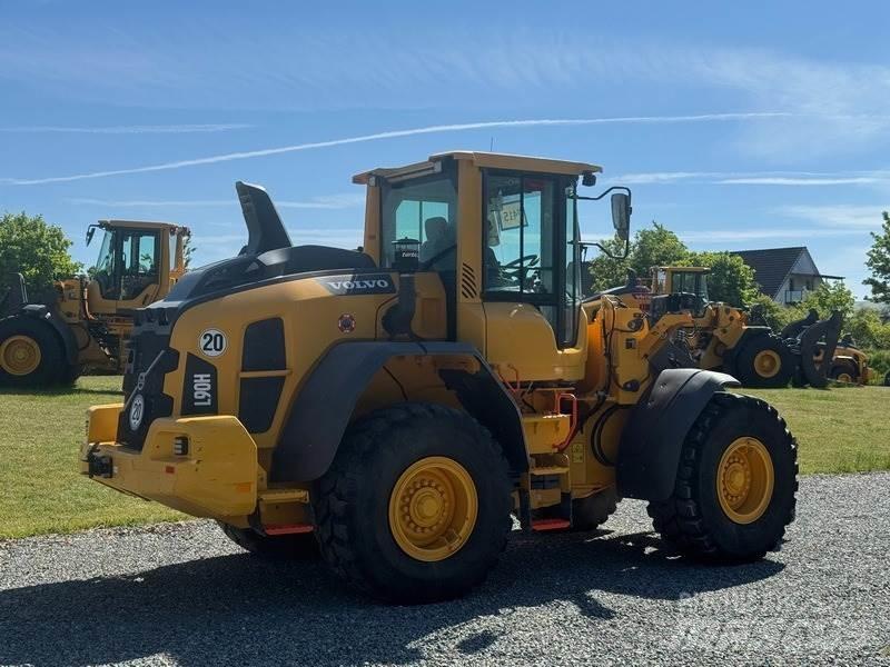 Volvo L 90 H لوادر بعجل