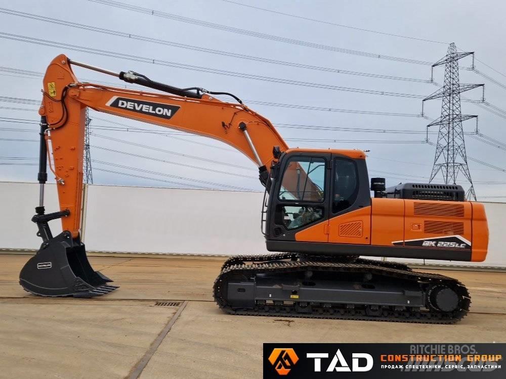 Develon DX 225 LC-7M حفارات زحافة