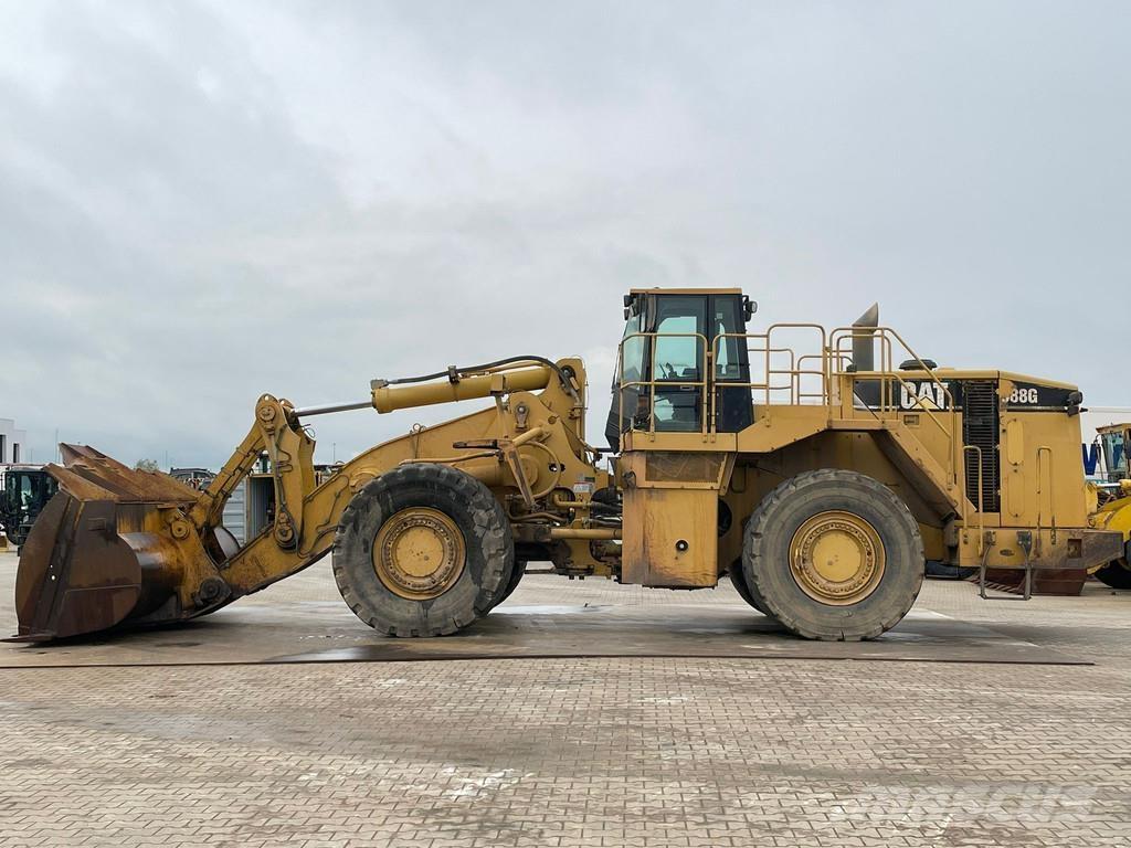 CAT 988G لوادر بعجل