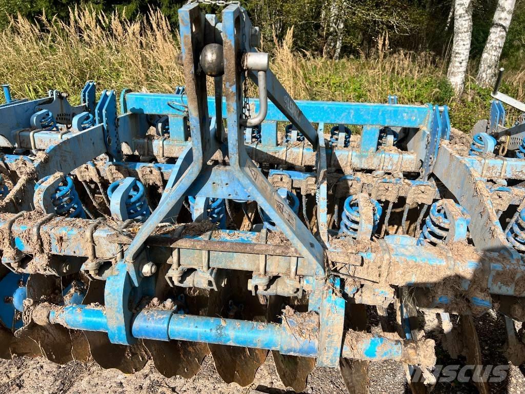 Lemken Rubin 9/400 U الكاسحات وقلابات التربة ذات المحركات