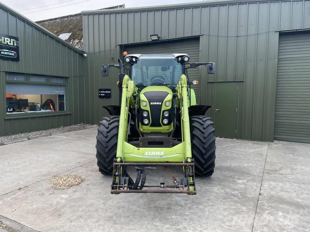 CLAAS Arion 450 الجرارات