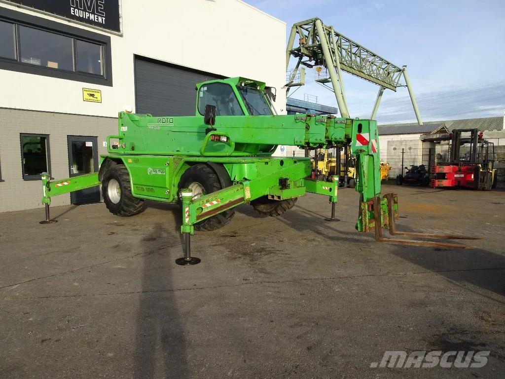 Merlo P45.21MCSS مناولات متداخلة