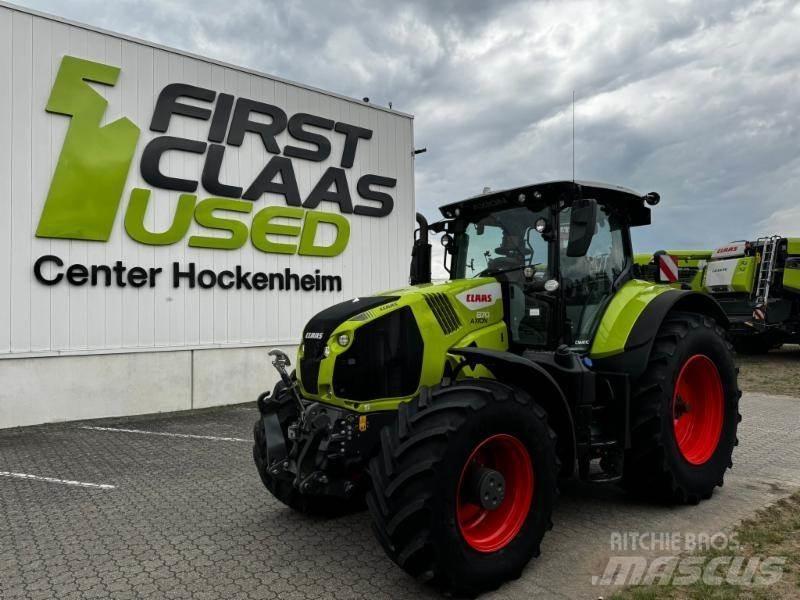 CLAAS AXION 870 الجرارات